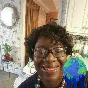 Meet your Posher, Beverly